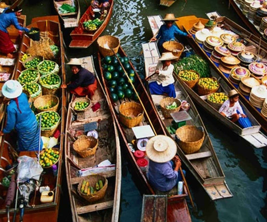 Bangkok Risky Train Market, Damnoen Saduak Floating Market & Crocodile Farm